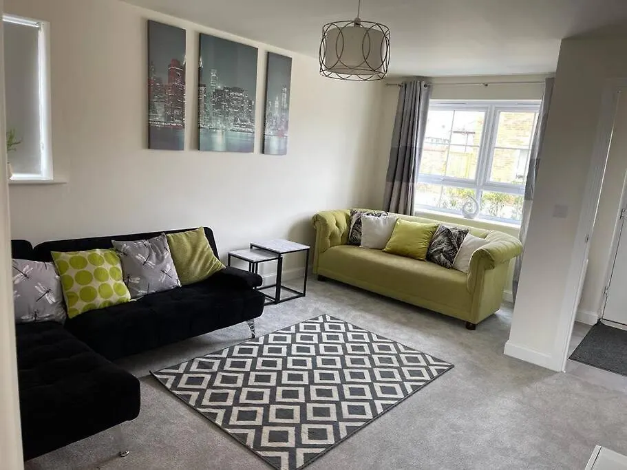 Cozy 3 Bed Sasha House In Beeston Nottingham Villa United Kingdom