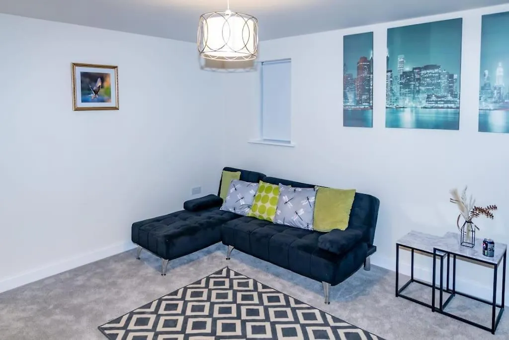 Holiday home Cozy 3 Bed Sasha House In Beeston Nottingham Villa